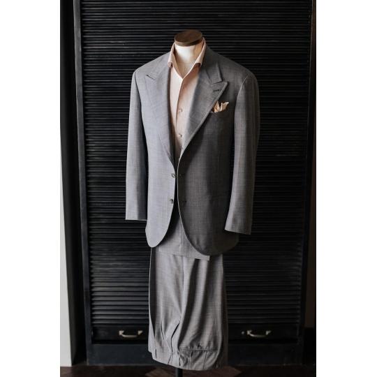 SUIT MẪU 3